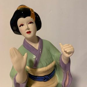 Hakata Bisque Porcelain Geisha Kimono Doll Height 15” 2002 Isa. Hand Painted.